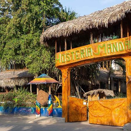 Hosteria Mandala Hostel Puerto Lopez Exterior photo